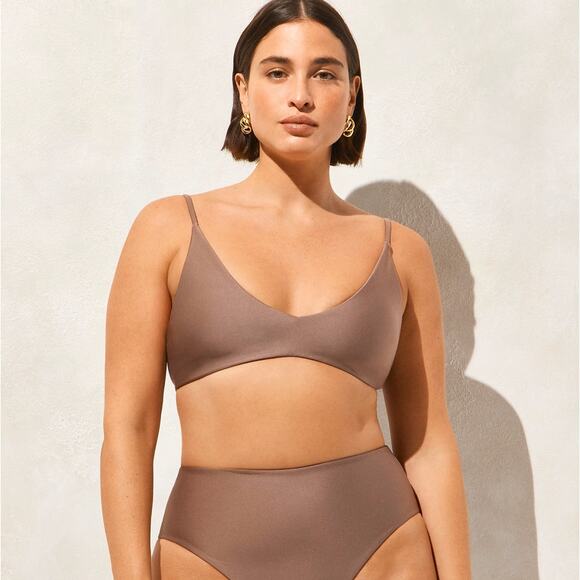 J.Crew Classic Sculpt Lana Bikini Top SZ M Pink Removable Pad Adjustable Straps - Picture 1 of 9